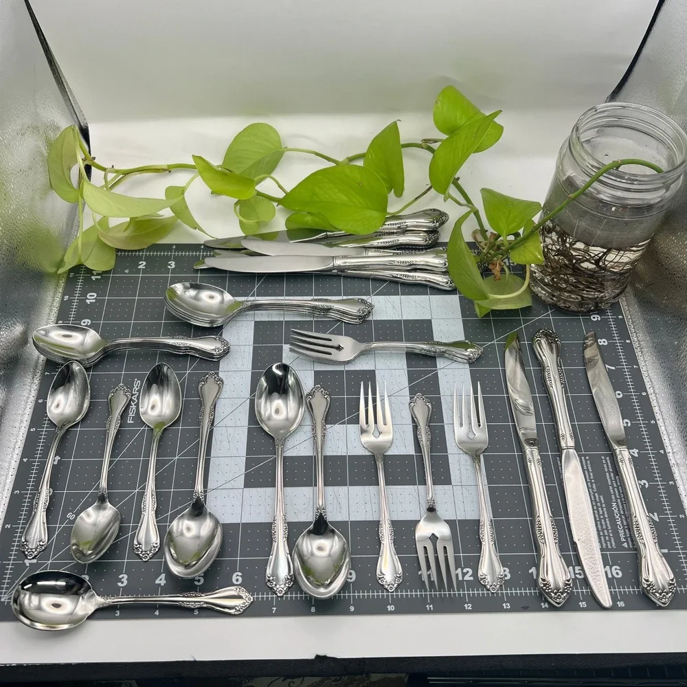 Oneida Mansfield Flatware Set 34pc Wm A Rogers Deluxe Stainless Service for 8